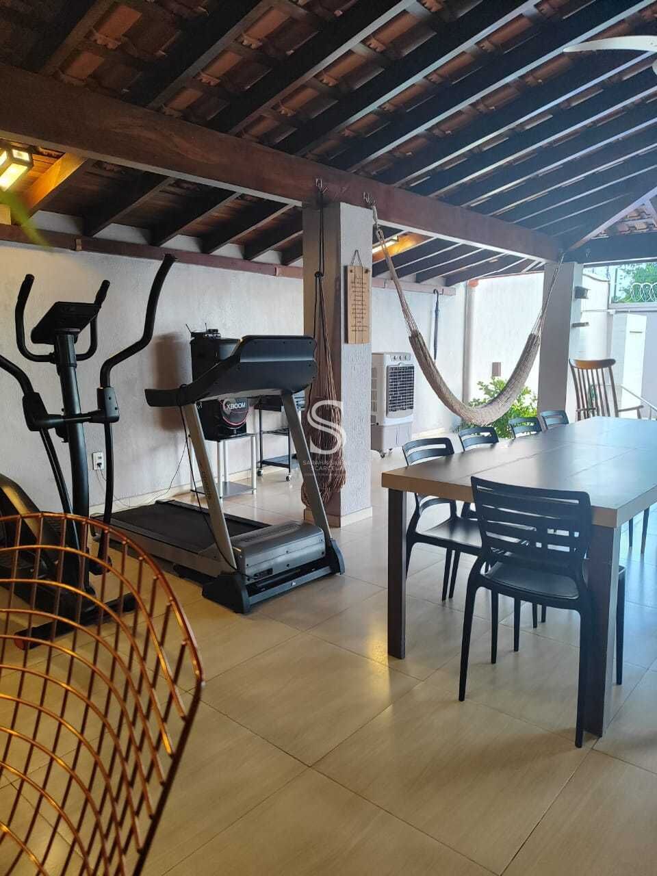Casa, 5 quartos, 200 m² - Foto 12