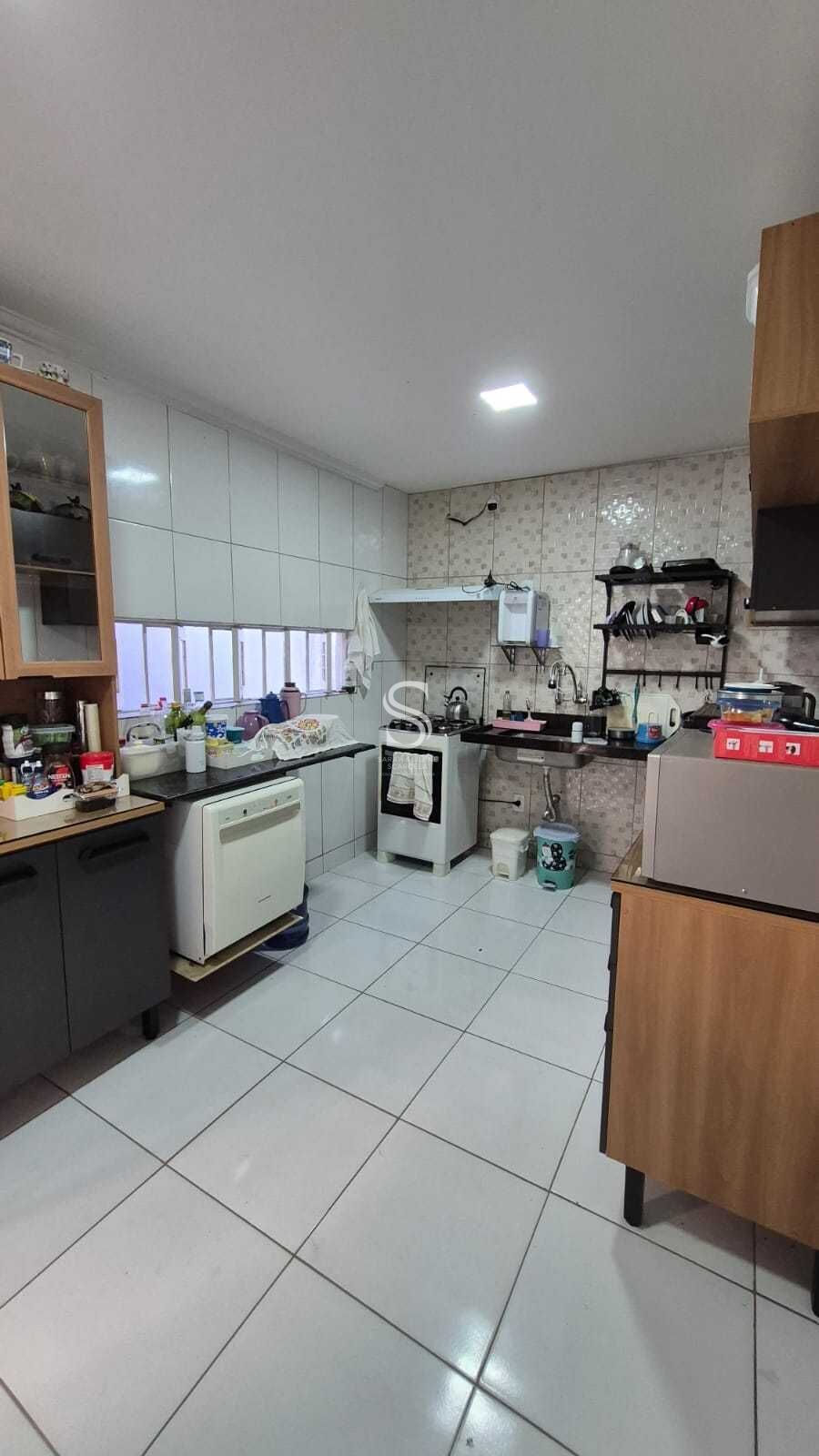 Casa, 3 quartos, 258 m² - Foto 28