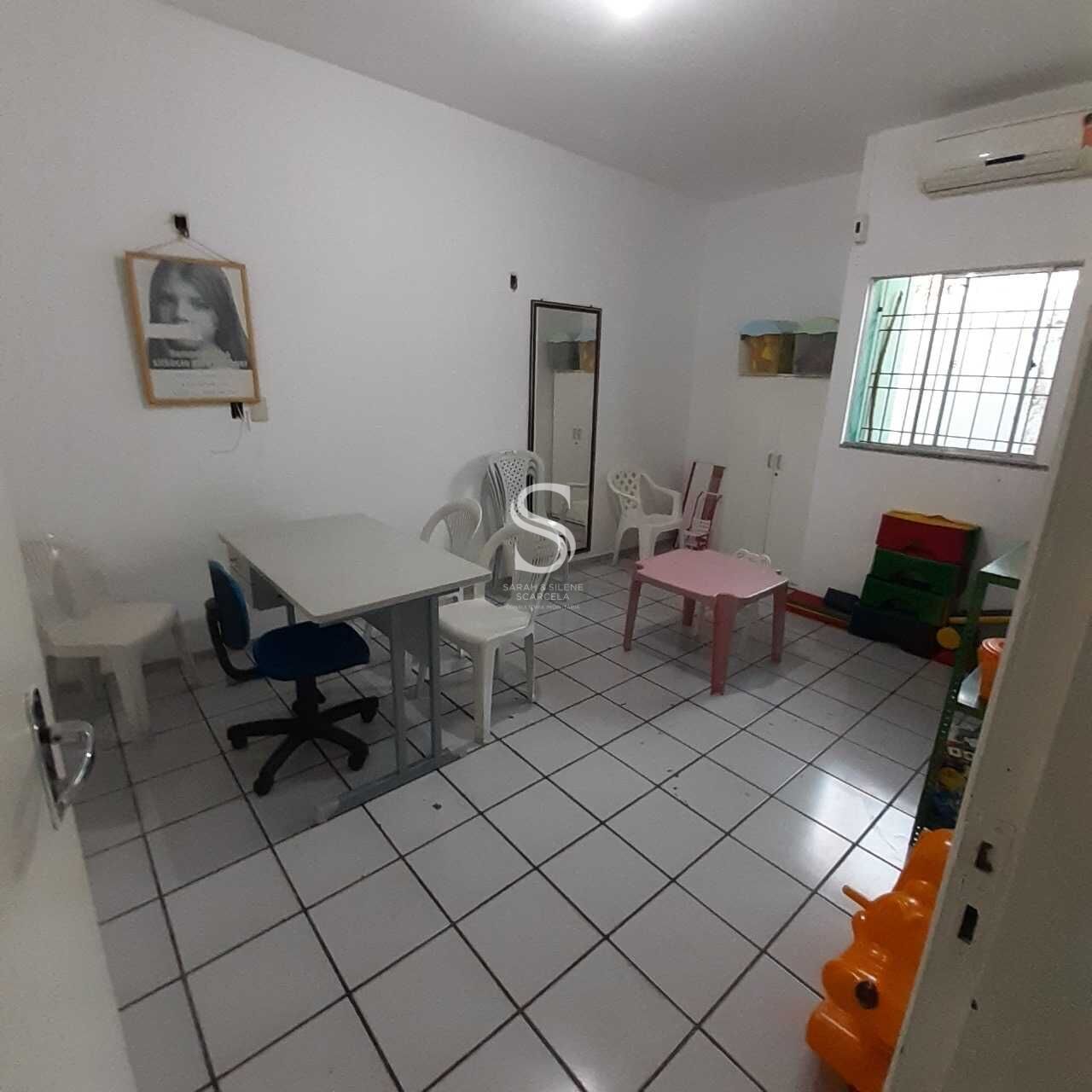 Casa, 5 quartos, 240 m² - Foto 12