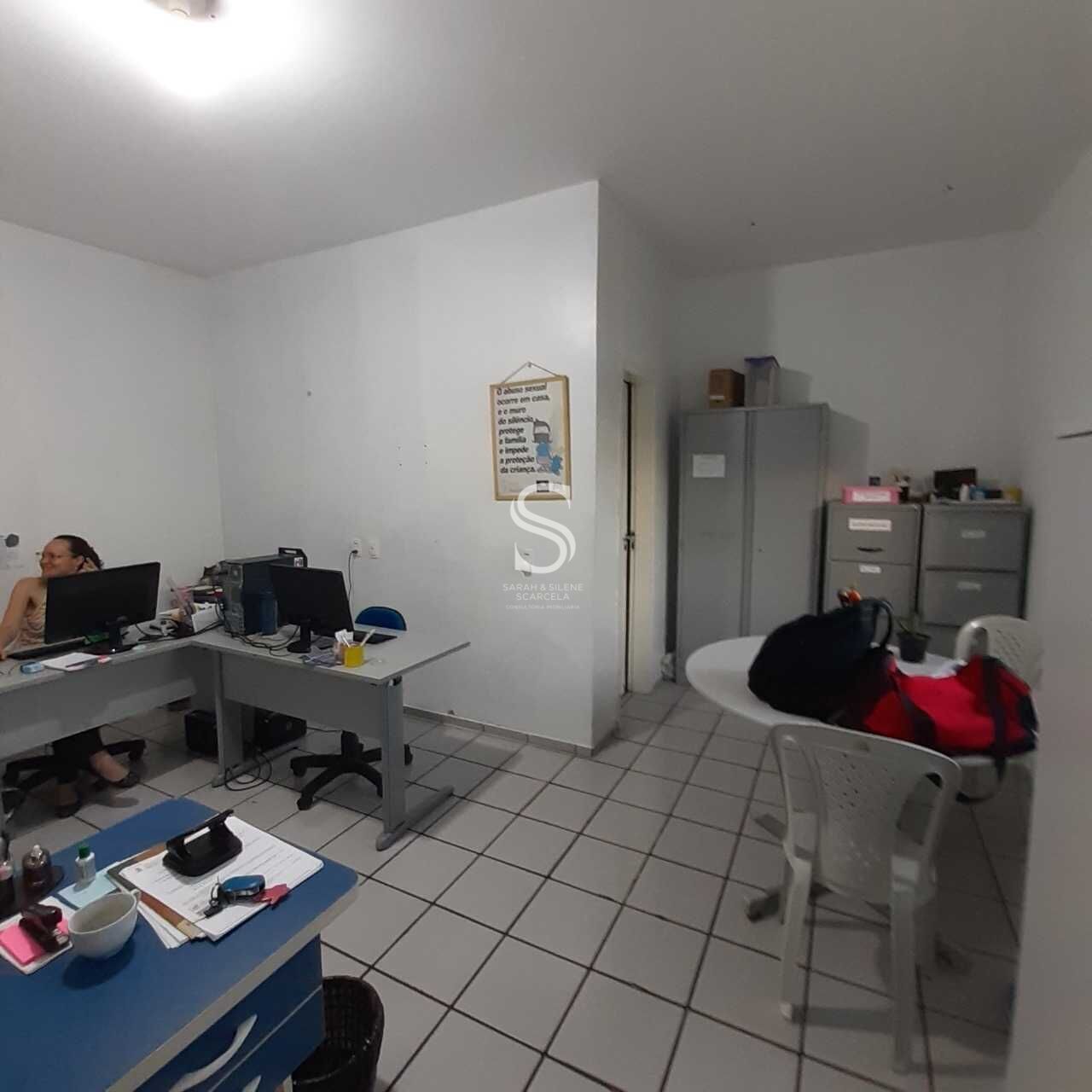 Casa, 5 quartos, 240 m² - Foto 11
