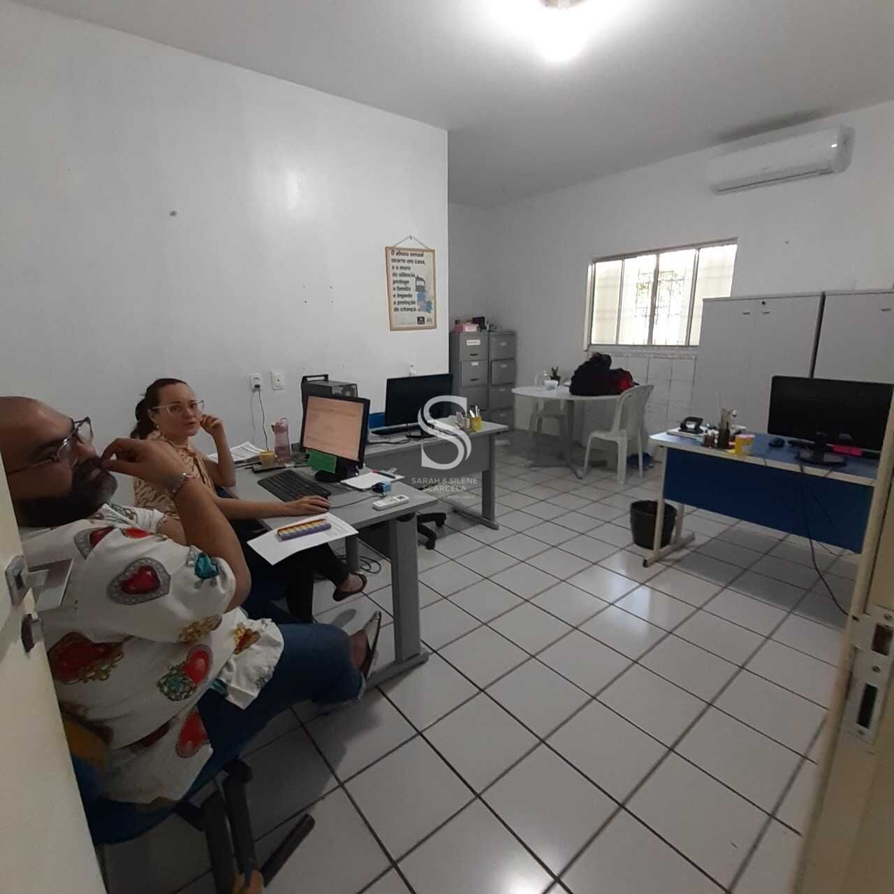 Casa, 5 quartos, 240 m² - Foto 9