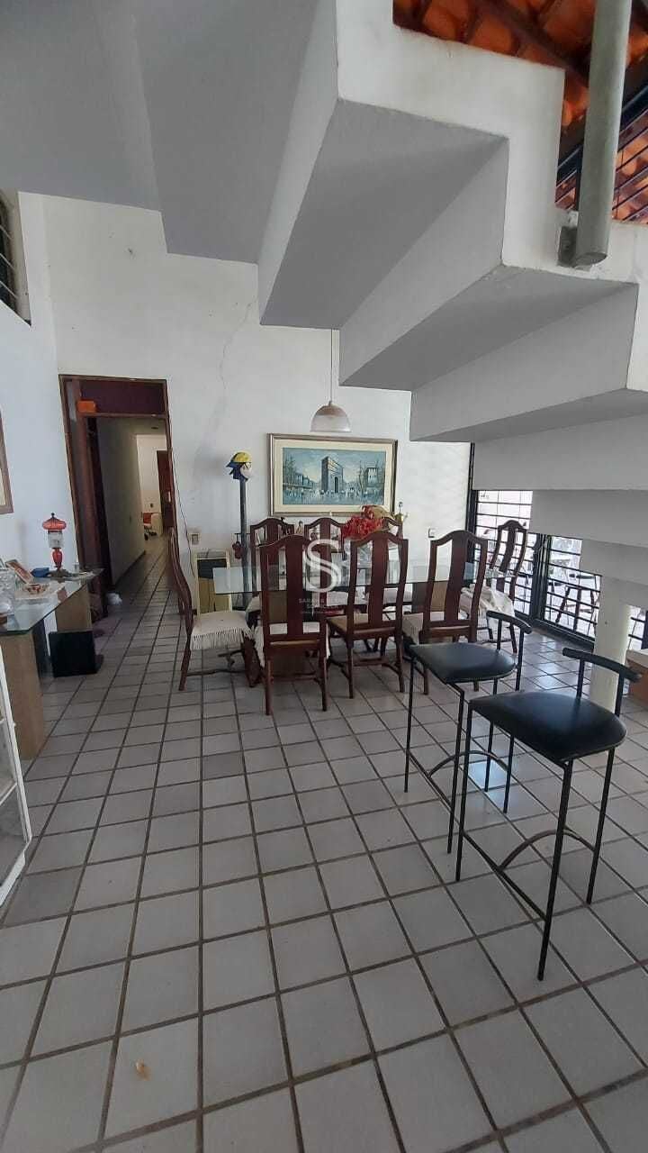 Casa, 3 quartos, 339 m² - Foto 15