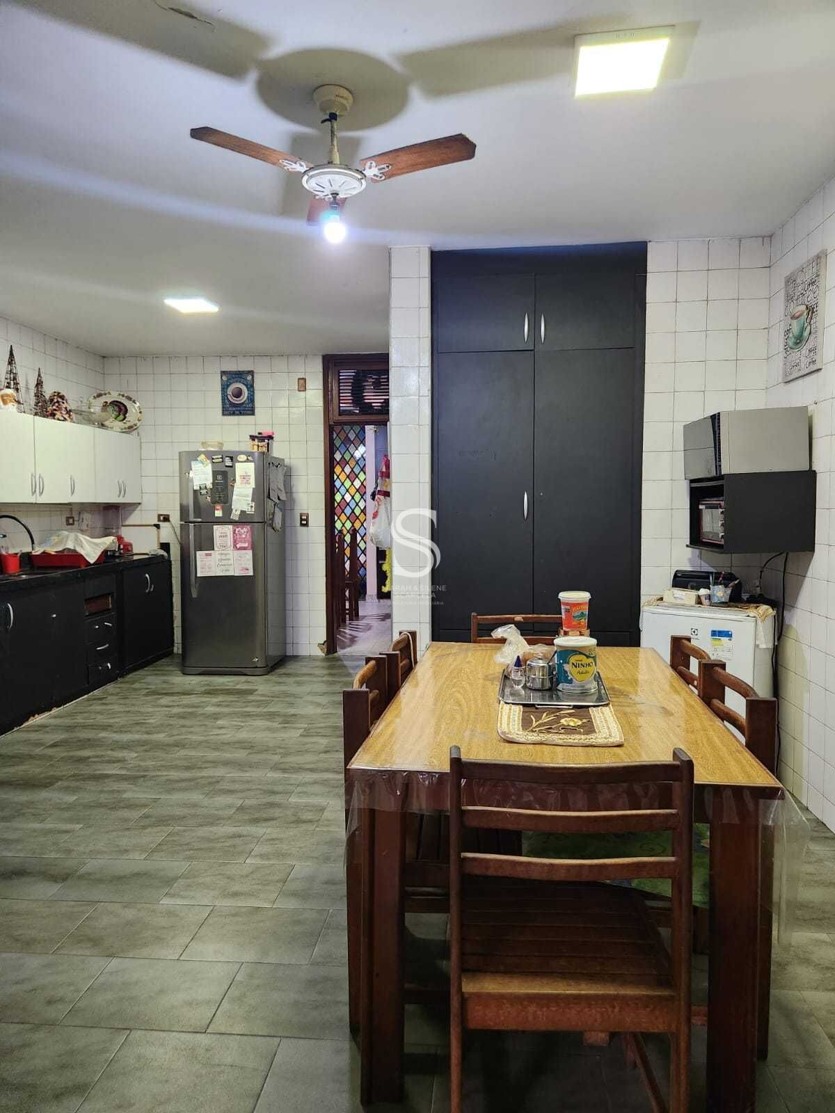 Casa, 9 quartos, 233 m² - Foto 24