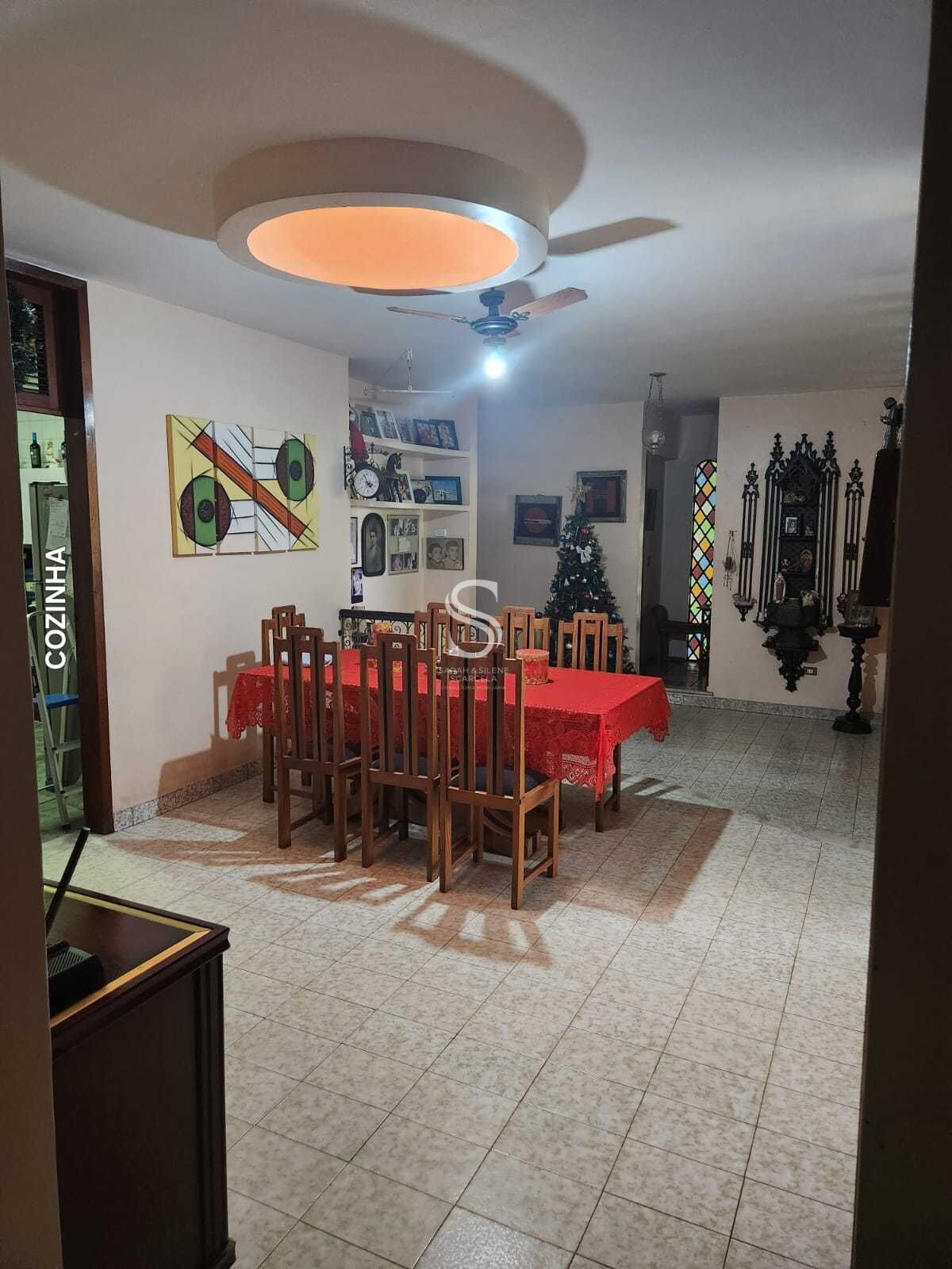 Casa, 9 quartos, 233 m² - Foto 21