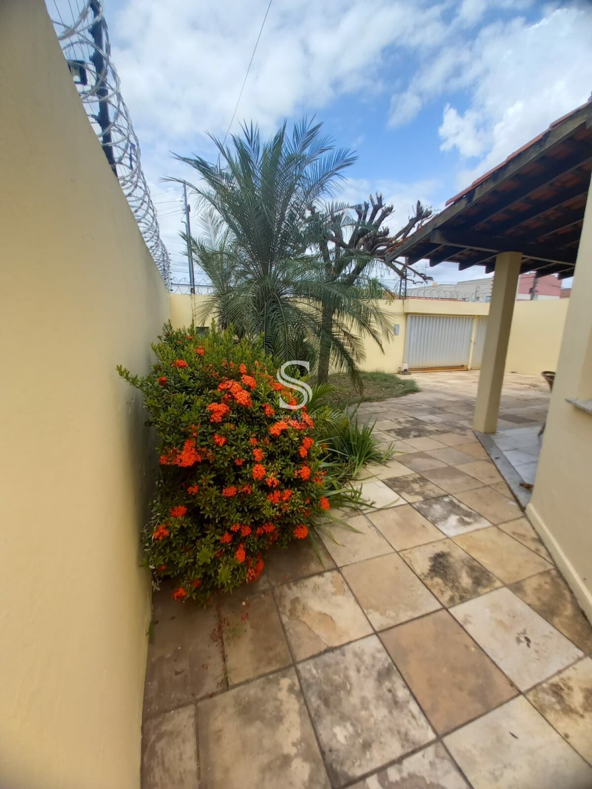 Casa, 4 quartos, 250 m² - Foto 44