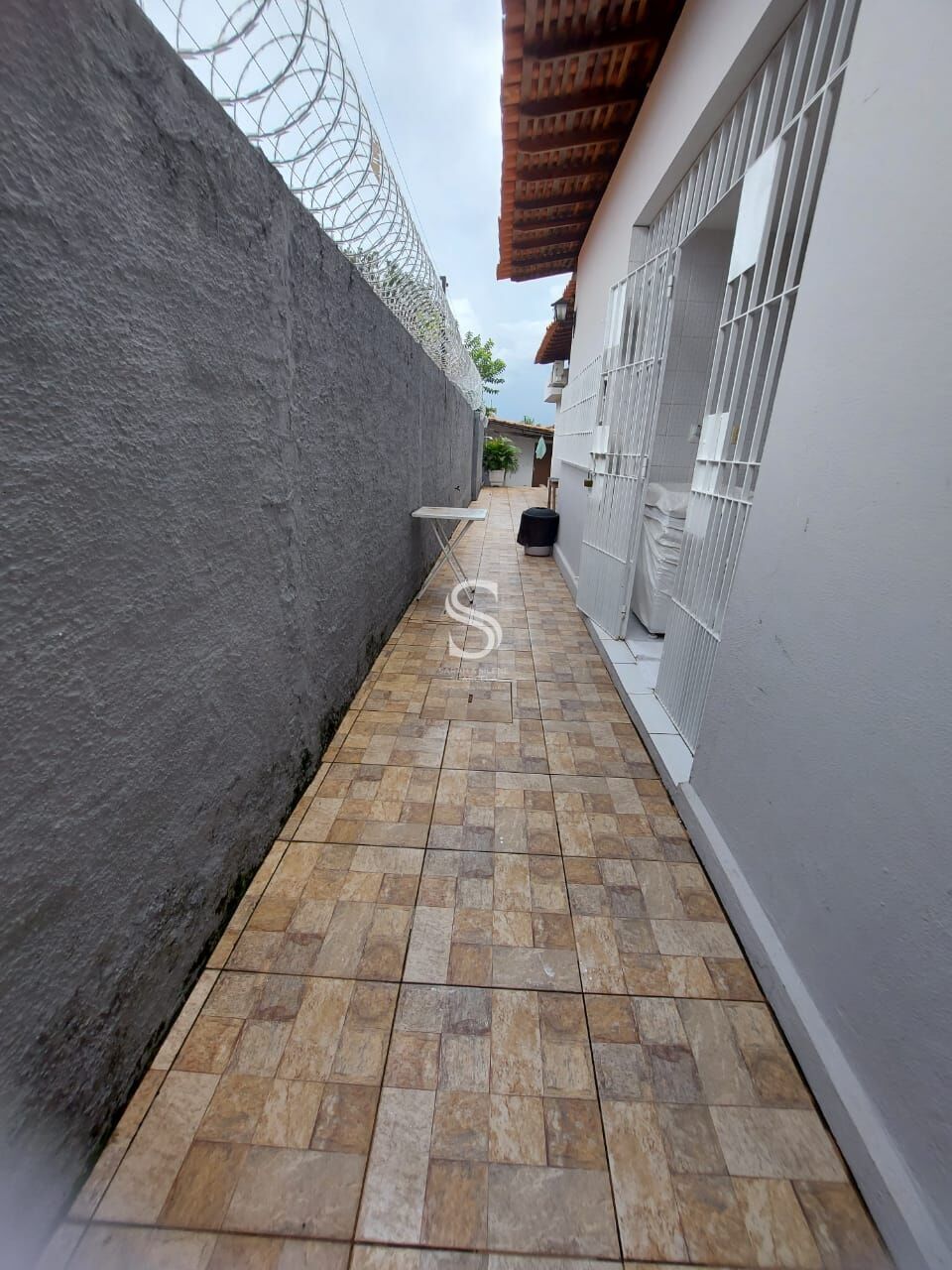 Casa, 4 quartos, 240 m² - Foto 25