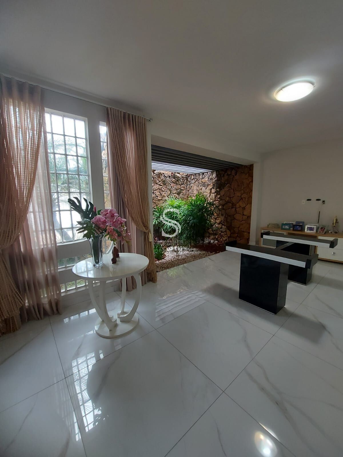 Casa, 4 quartos, 240 m² - Foto 14