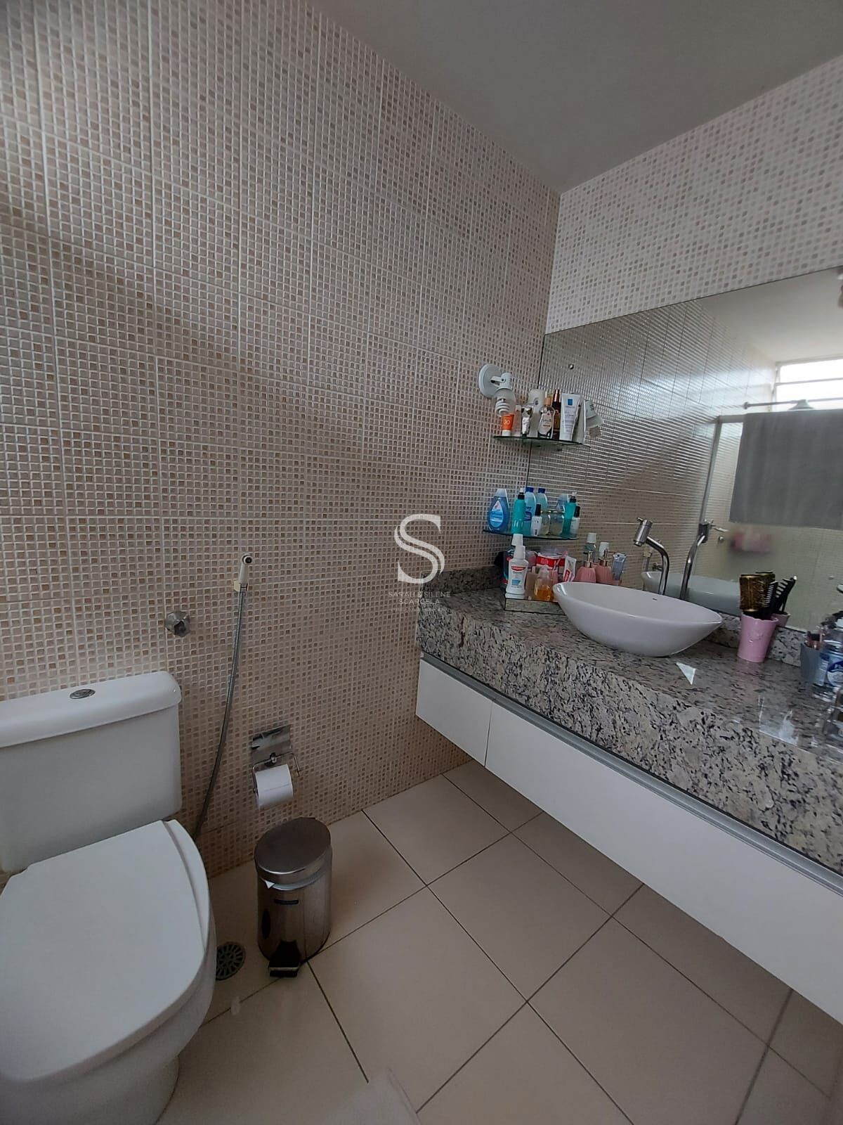 Casa, 4 quartos, 240 m² - Foto 18