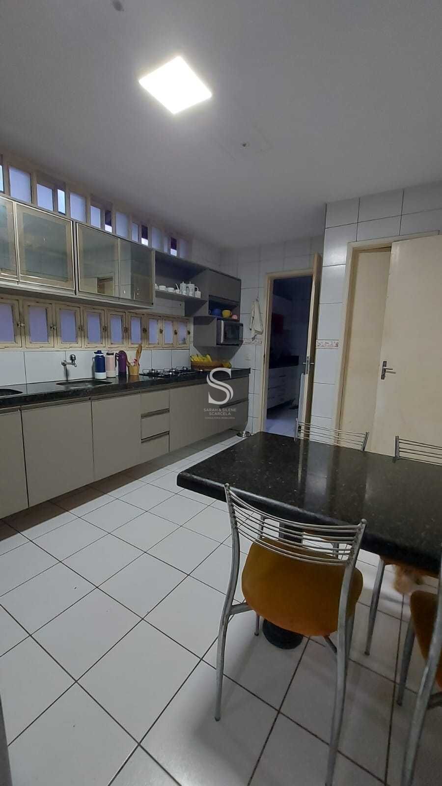 Casa, 3 quartos, 225 m² - Foto 23