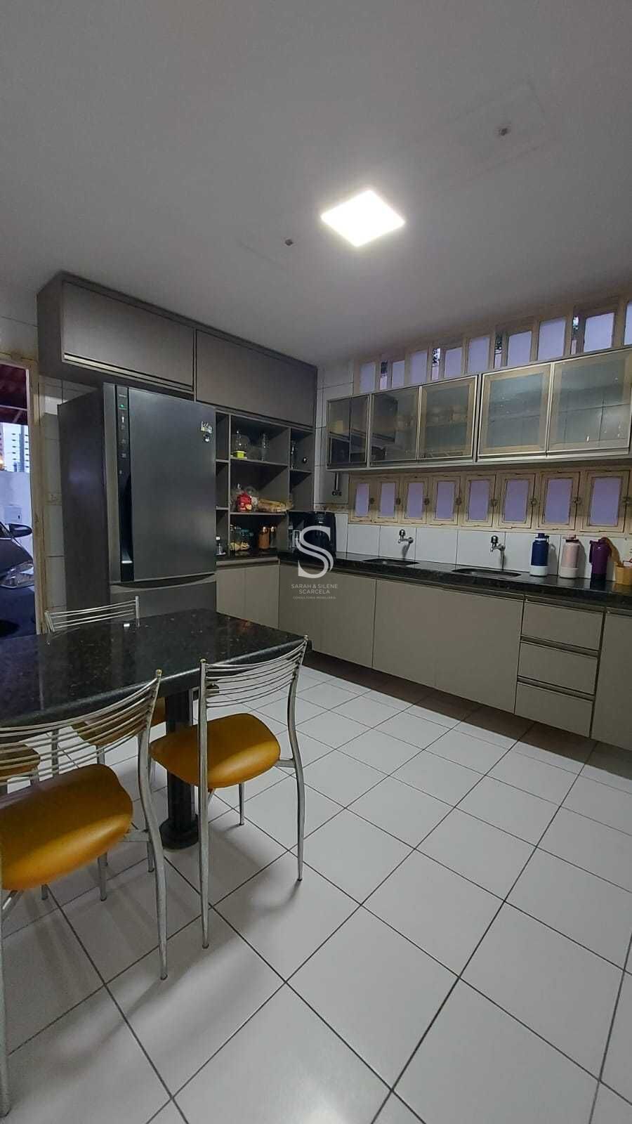 Casa, 3 quartos, 225 m² - Foto 22