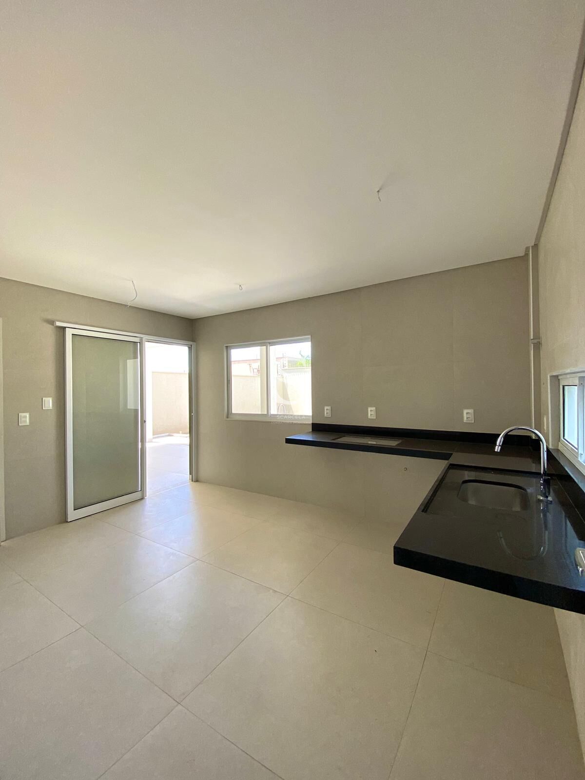 Casa, 4 quartos, 234 m² - Foto 8