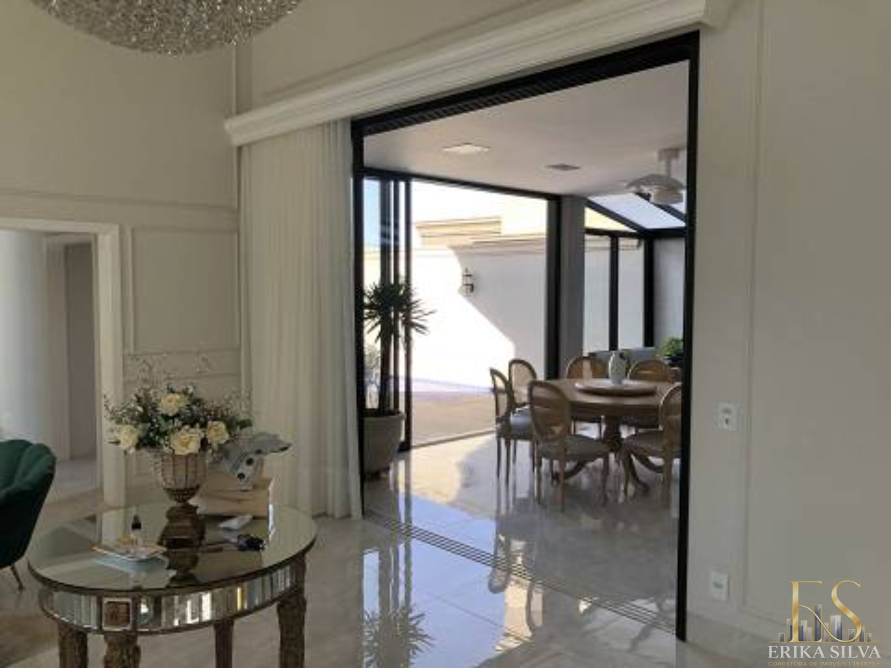 Casa, 4 quartos, 300 m² - Foto 4