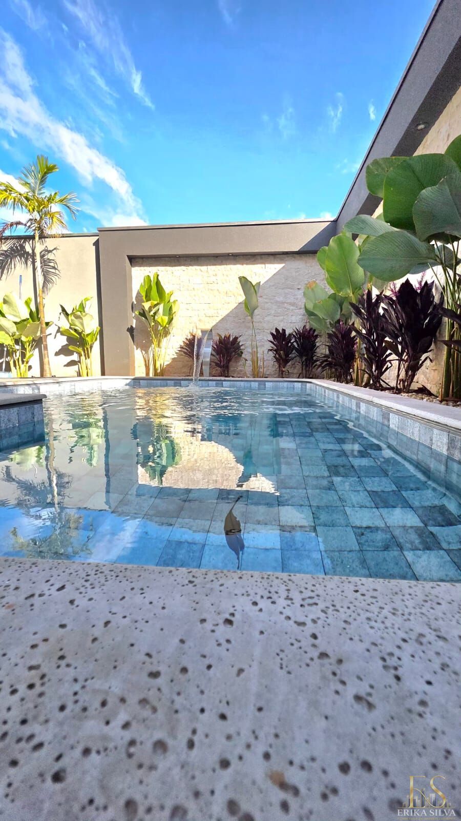 Casa, 3 quartos, 260 m² - Foto 1