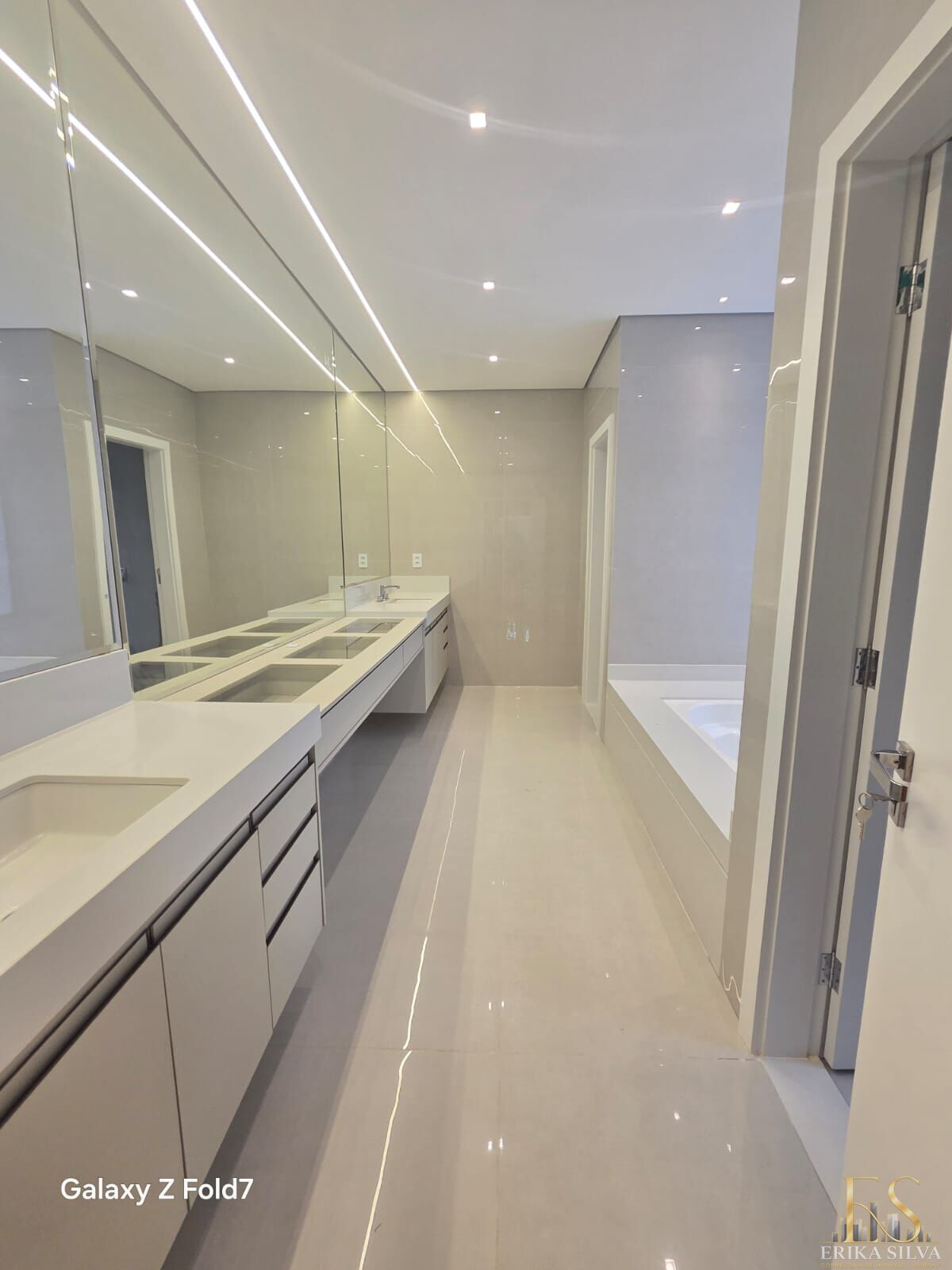 Sobrado, 4 quartos, 402 m² - Foto 41
