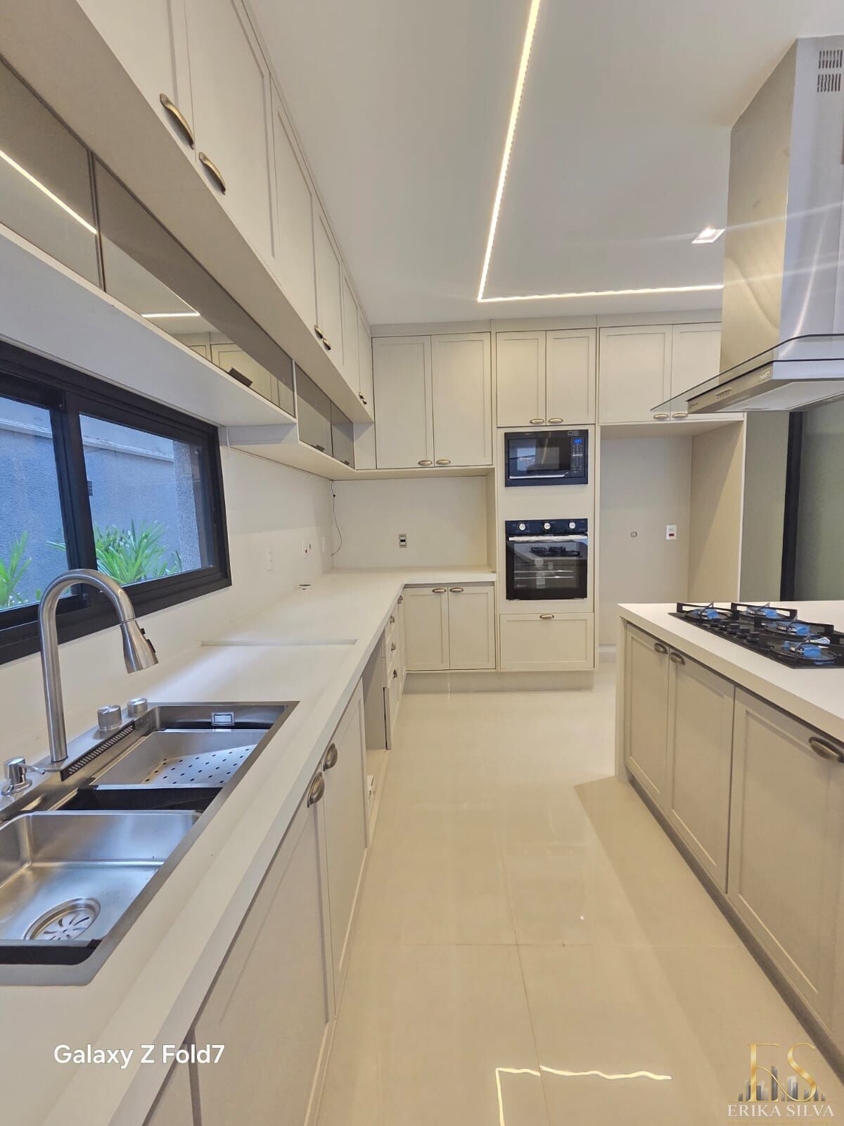 Sobrado, 4 quartos, 402 m² - Foto 48
