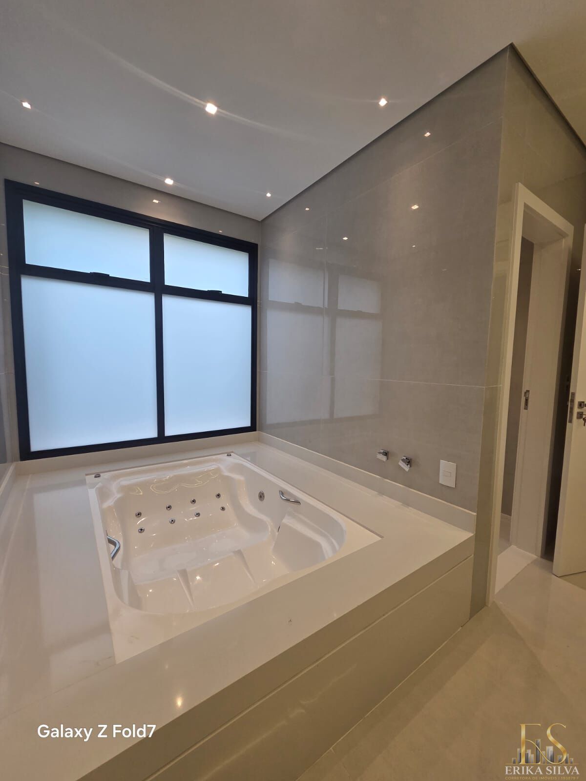 Sobrado, 4 quartos, 402 m² - Foto 39