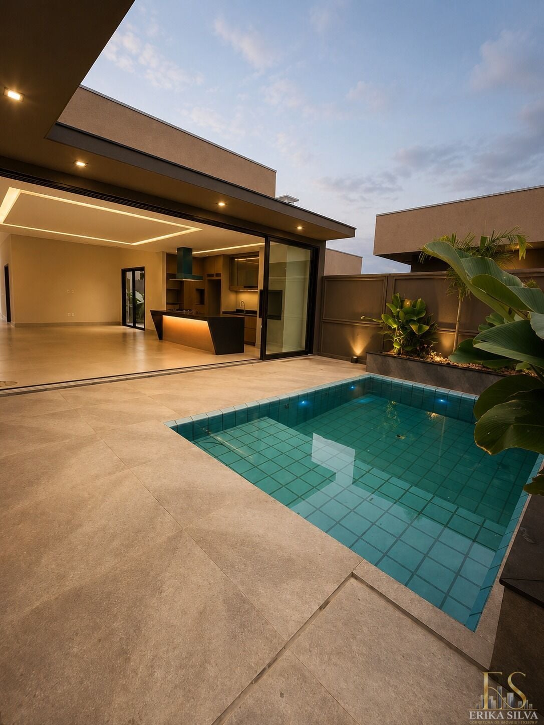 Casa, 3 quartos, 225 m² - Foto 16