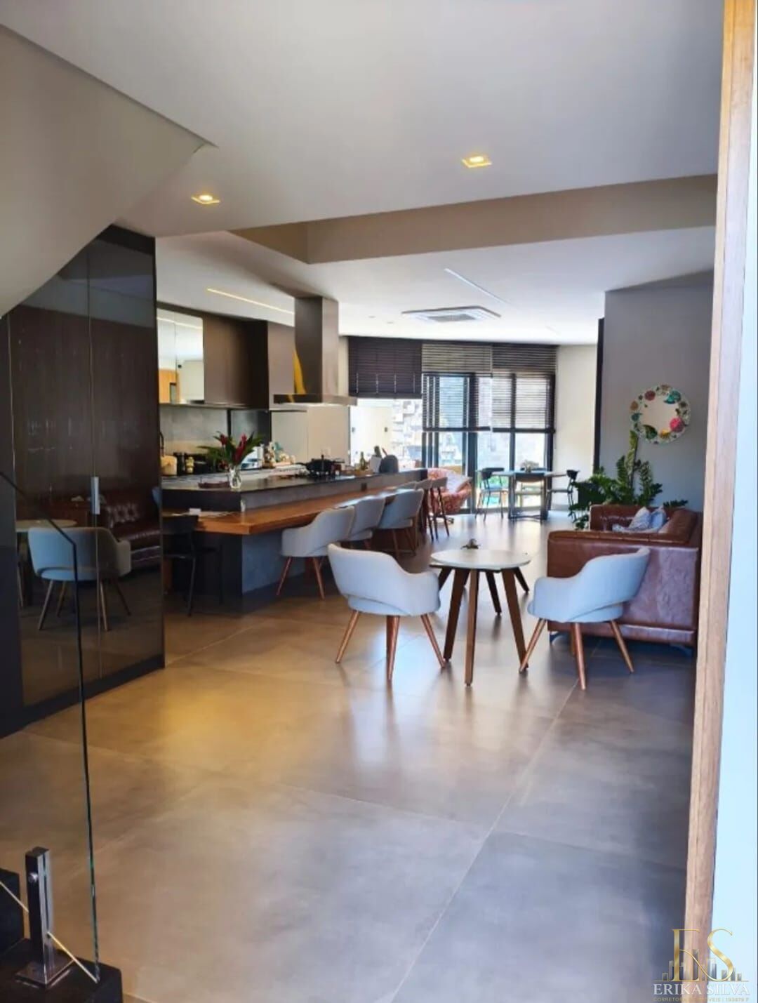 Sobrado, 4 quartos, 455 m² - Foto 4