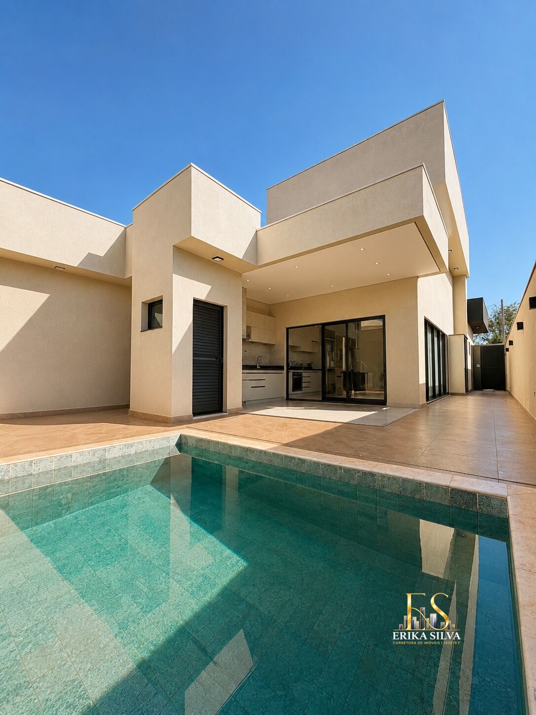 Casa, 3 quartos, 170 m² - Foto 2