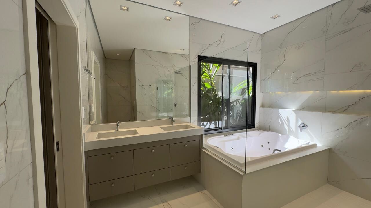 Casa, 3 quartos, 221 m² - Foto 13