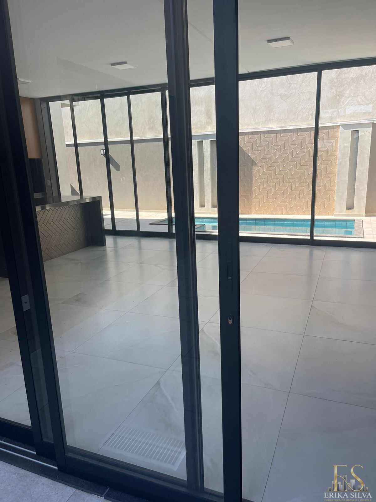Casa, 3 quartos, 280 m² - Foto 19
