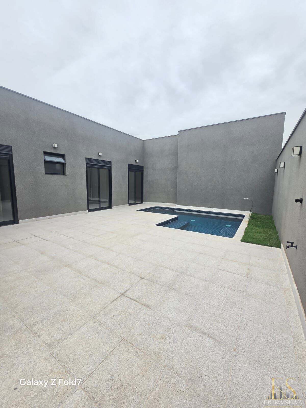 Casa, 3 quartos, 228 m² - Foto 23