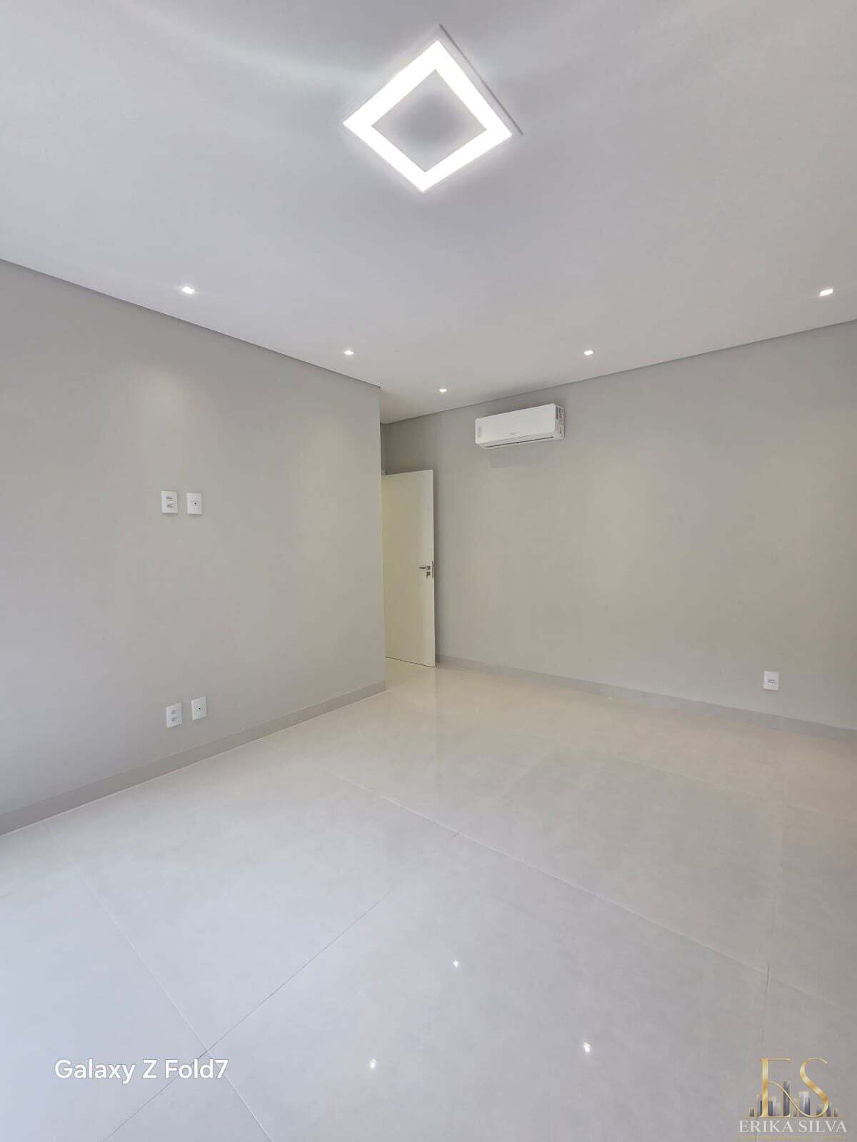 Casa, 3 quartos, 228 m² - Foto 21