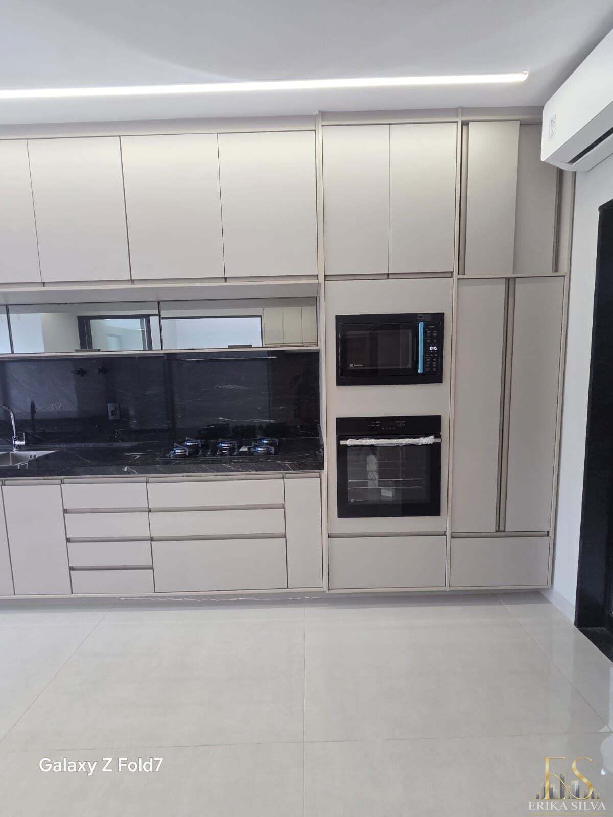 Casa, 3 quartos, 228 m² - Foto 19