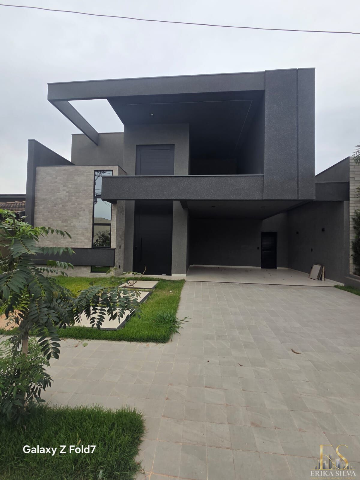 Casa, 3 quartos, 228 m² - Foto 1