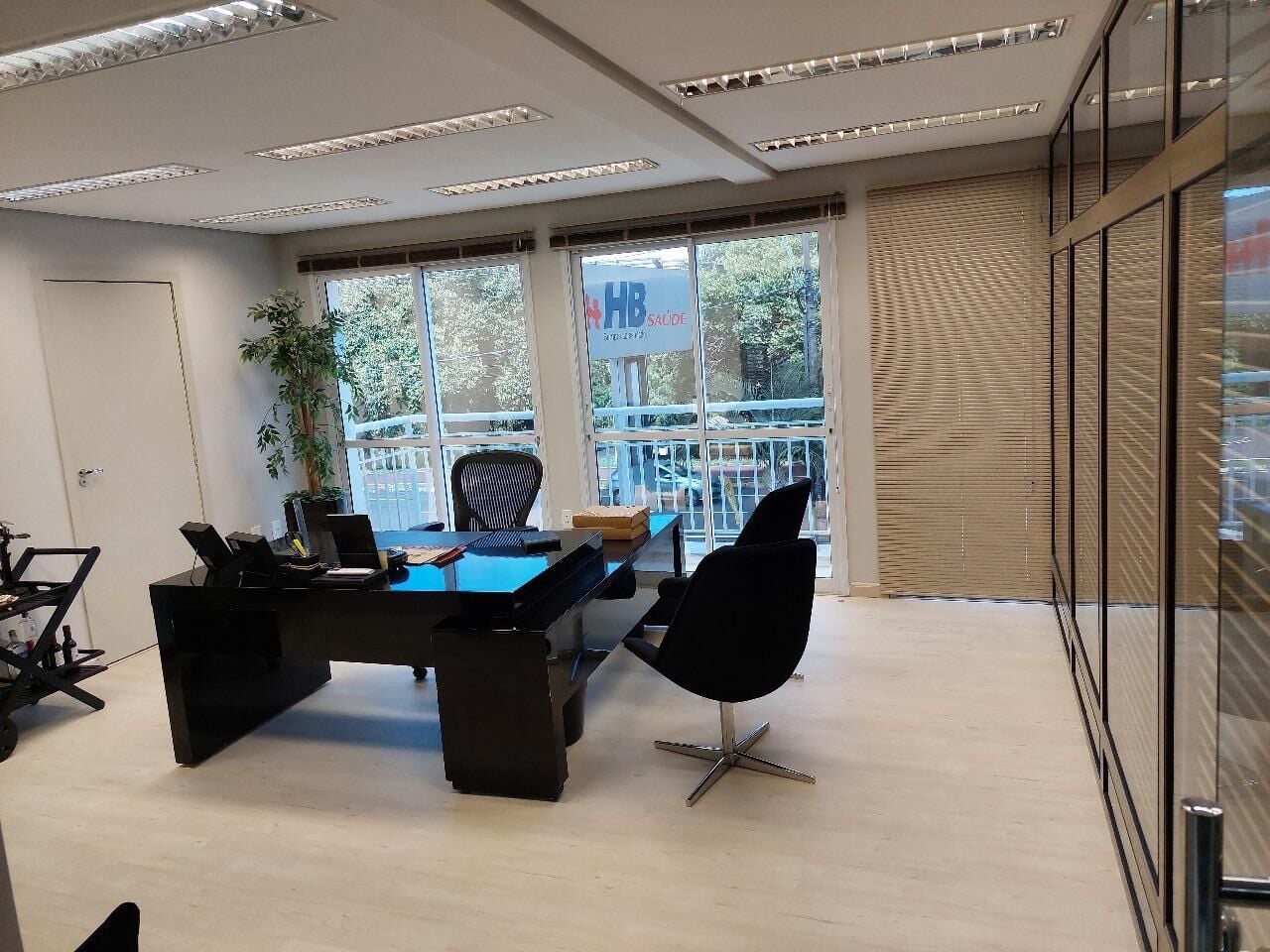 Sala-Conjunto, 161 m² - Foto 1