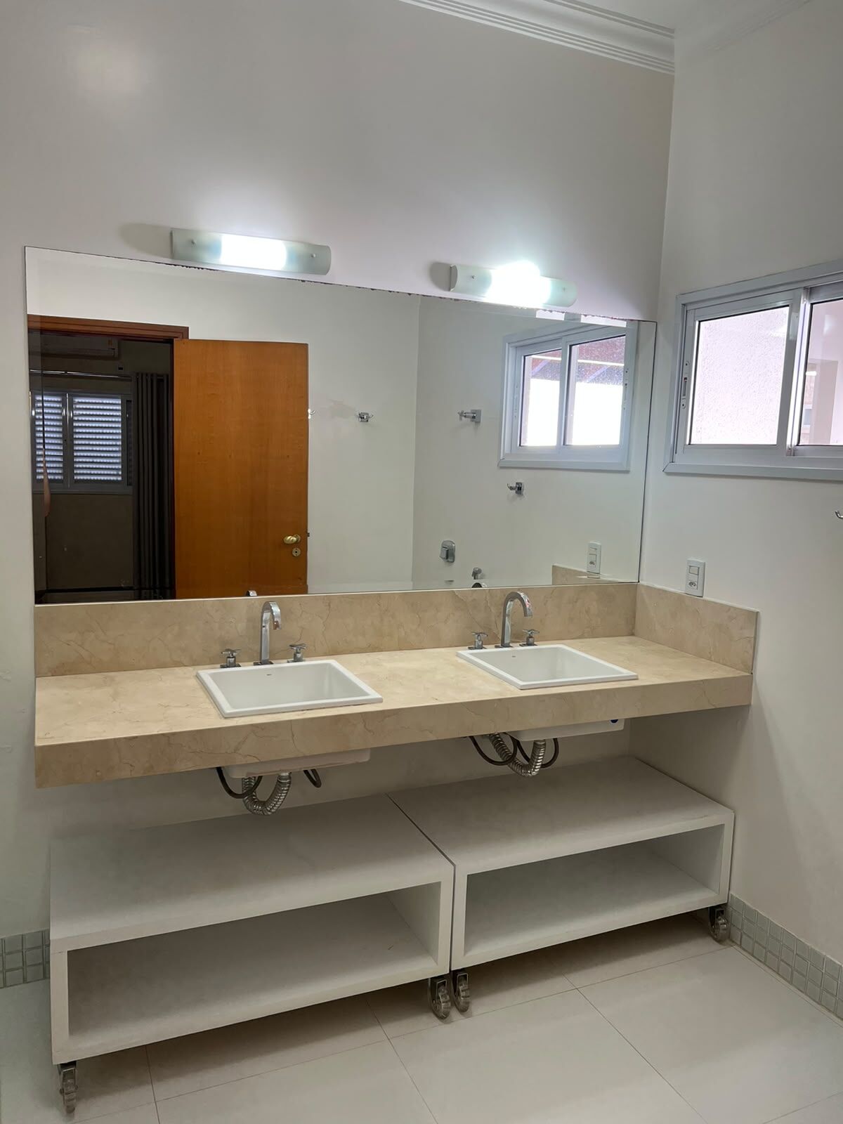 Casa, 4 quartos, 302 m² - Foto 36