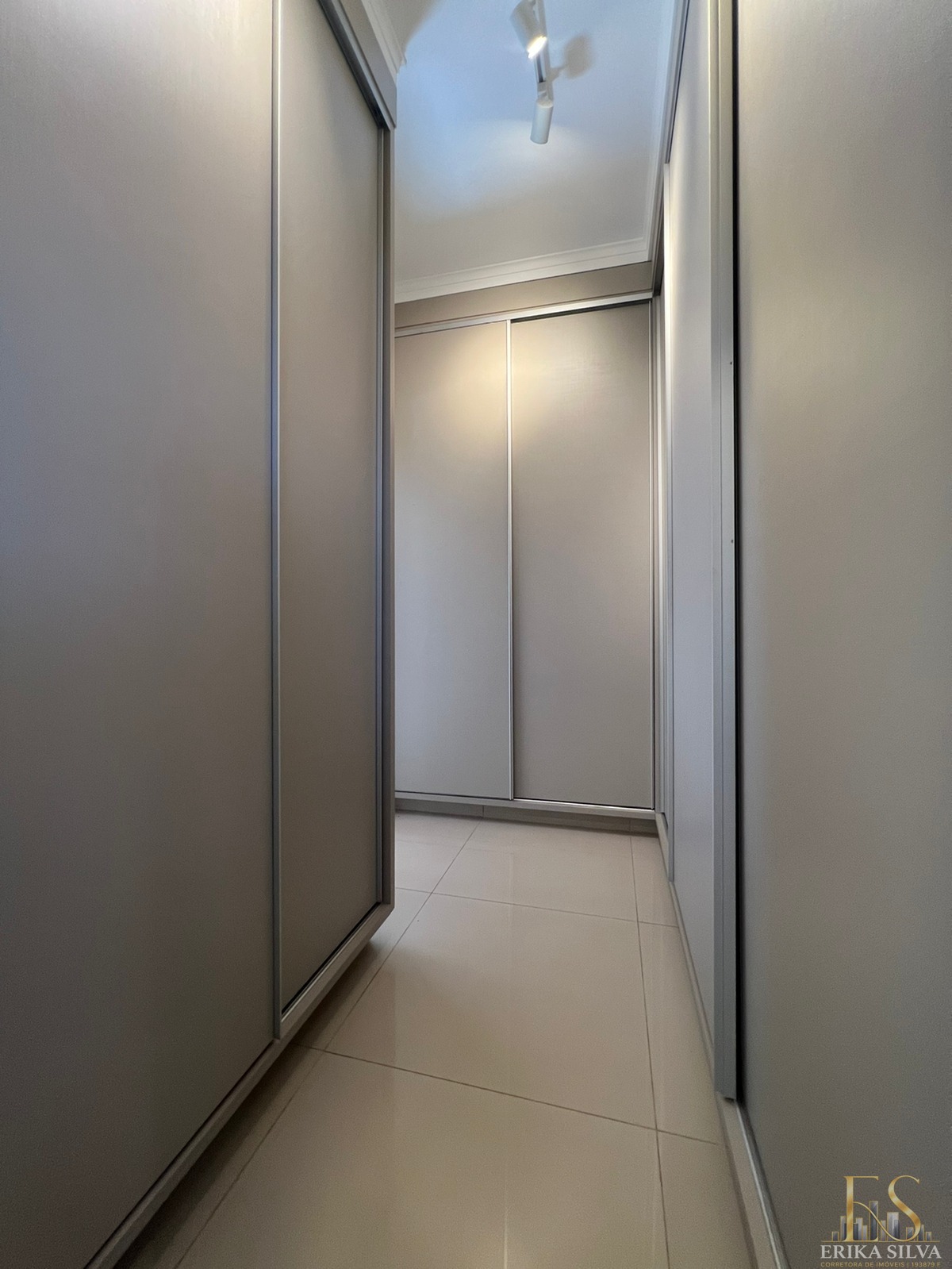 Casa, 4 quartos, 256 m² - Foto 6