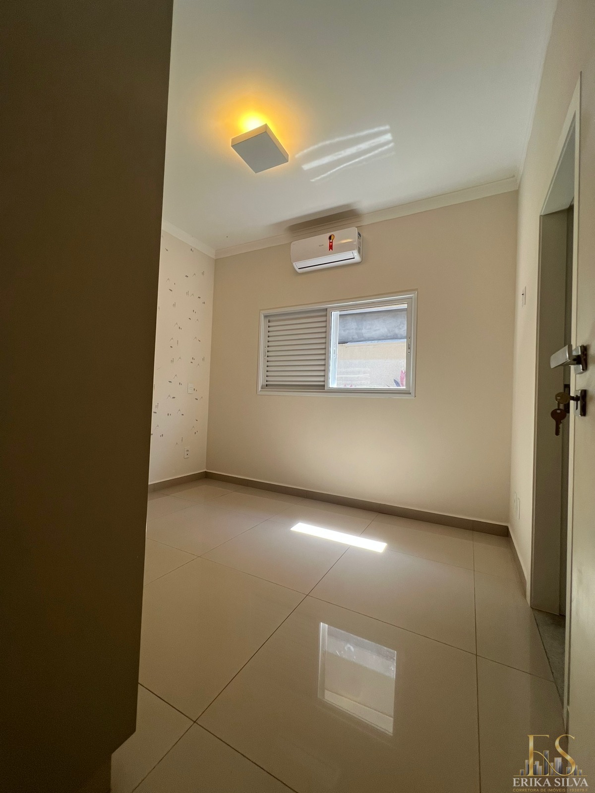 Casa, 4 quartos, 256 m² - Foto 14