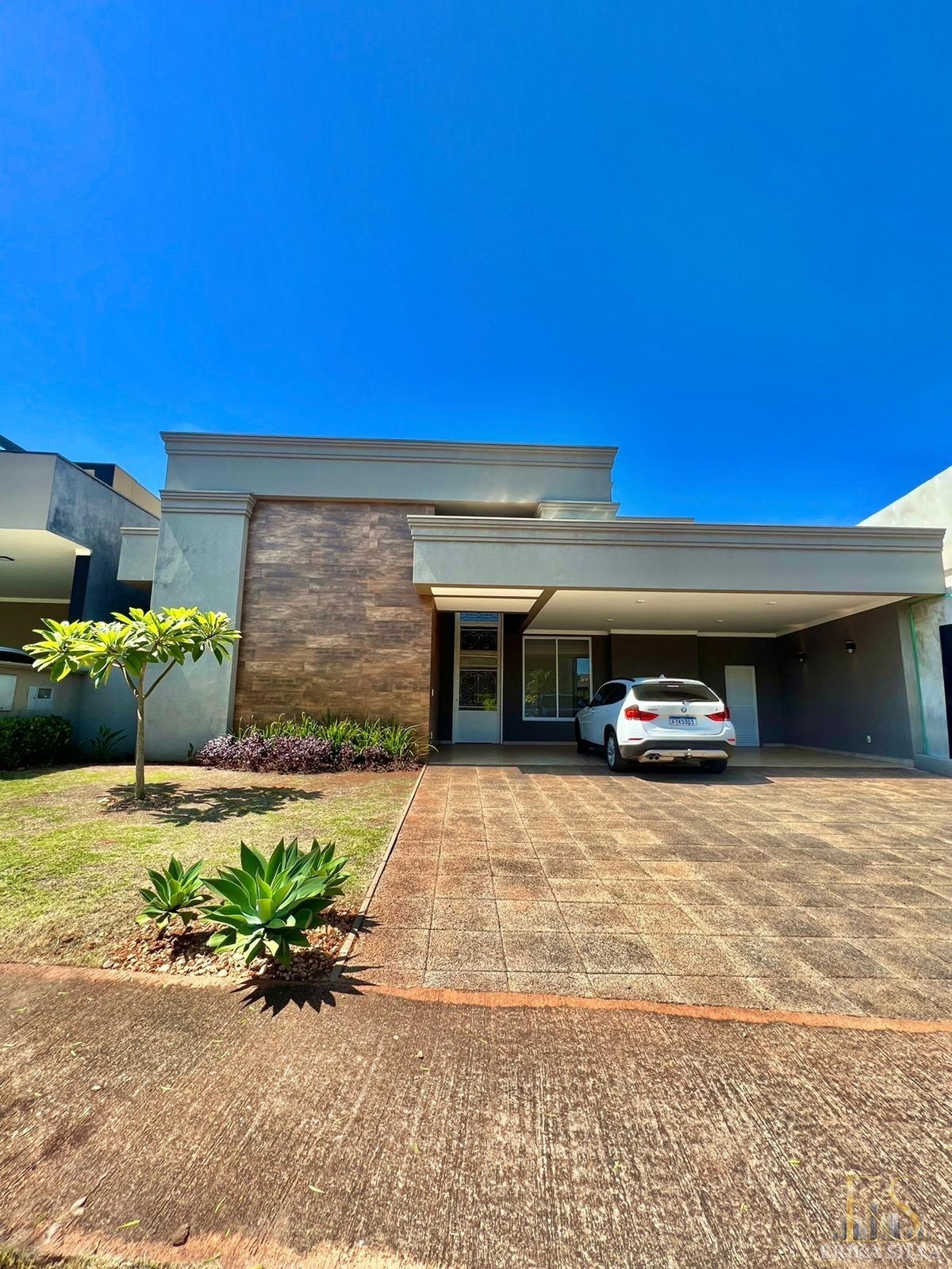 Casa, 4 quartos, 256 m² - Foto 2