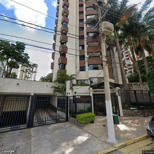 Imagem estática do "Street View" da localização