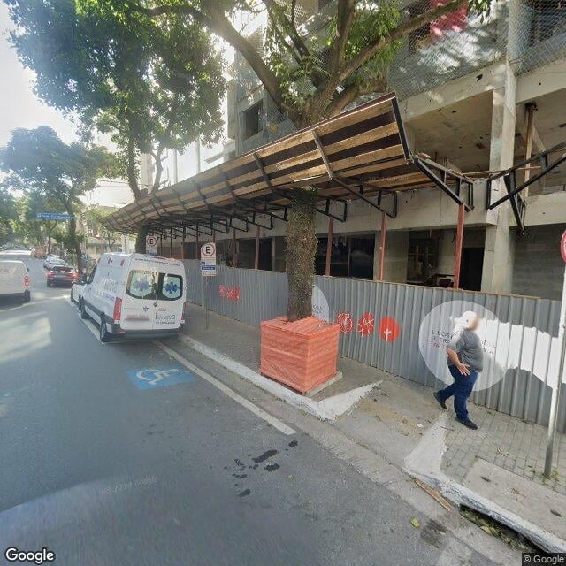 Imagem estática do "Street View" da localização