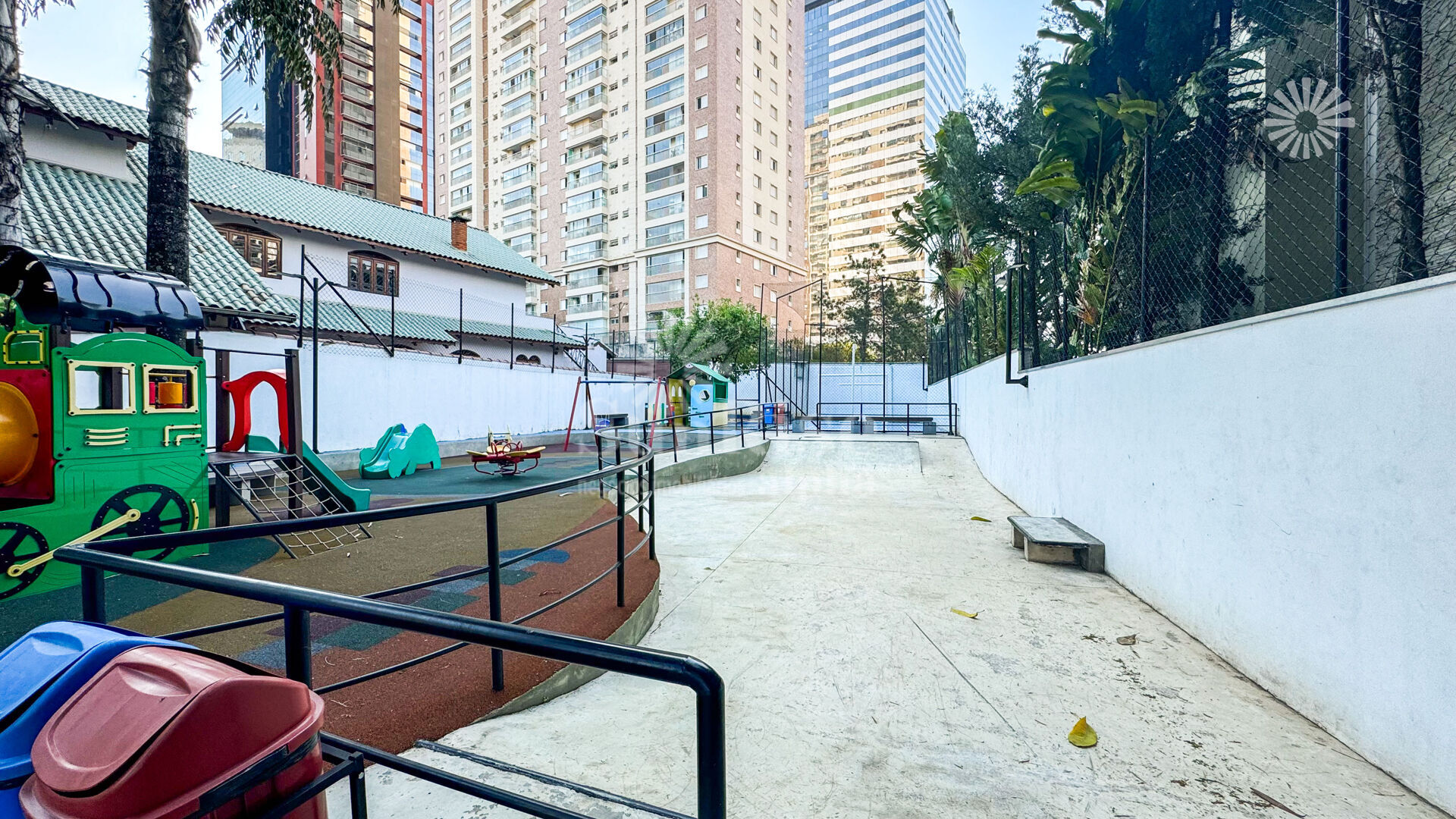 Casa, Alpha Plus, Barueri