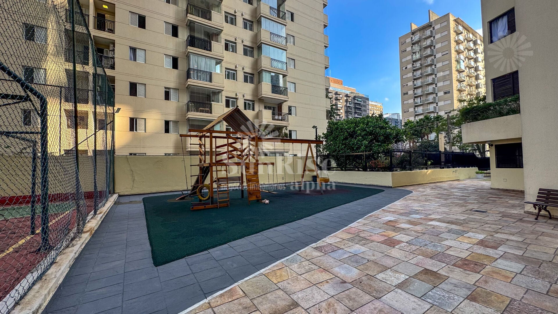 Apartamento, Alphaville Centro Industrial e Empresarial, Barueri