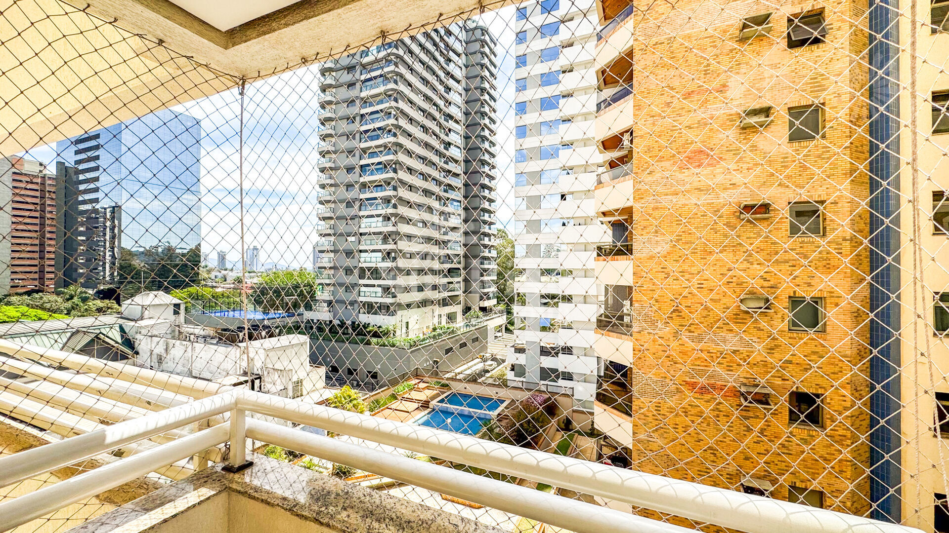 Apartamento, Alphaville Industrial, Barueri