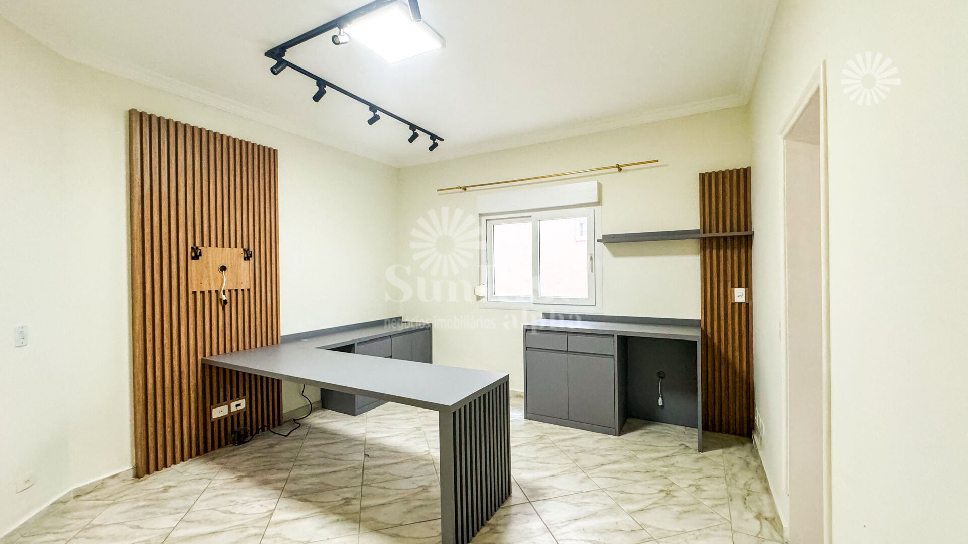 Casa, Alpha Plus, Barueri