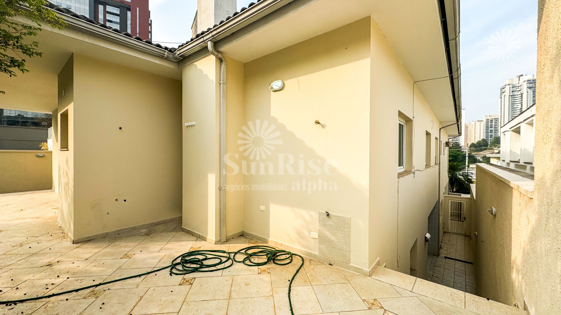 Casa, Alpha Plus, Barueri