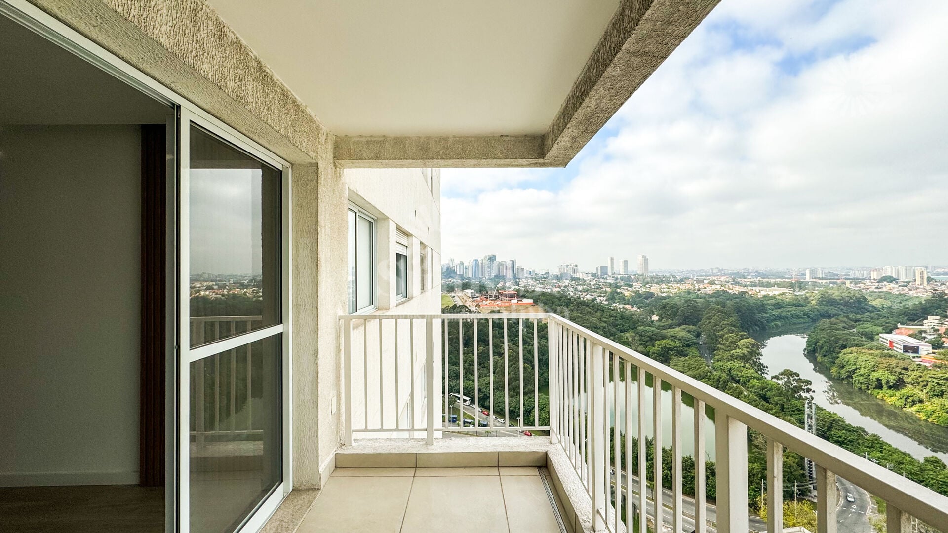 Apartamento, Alphaville Empresarial, Barueri