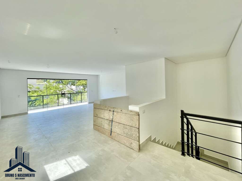 Casa à venda com 3 quartos, 3 suítes, 6 vagas e 230m² no Lajeado, Cotia (SP) — foto 9 de 30