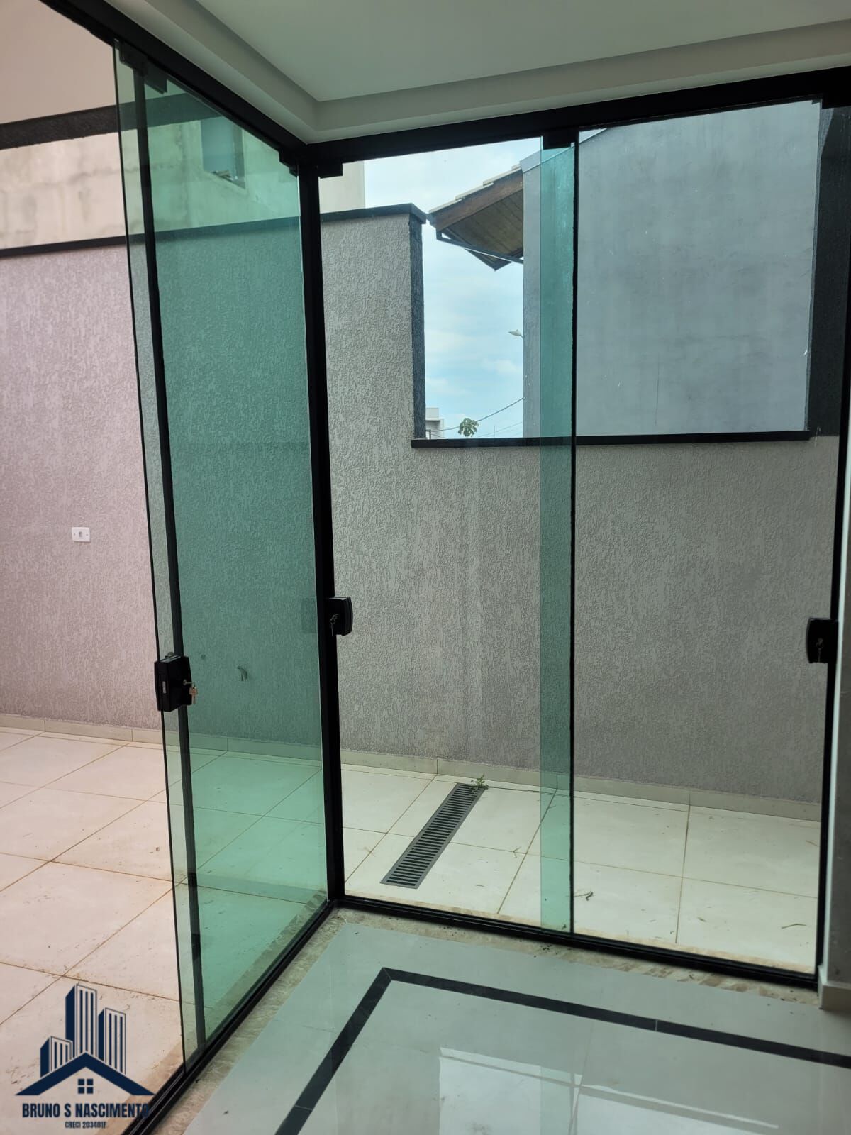 Casa à venda com 3 quartos, 1 suíte, 2 vagas e 109m² no Sítio Boa Vista, Cotia (SP) — foto 22 de 23