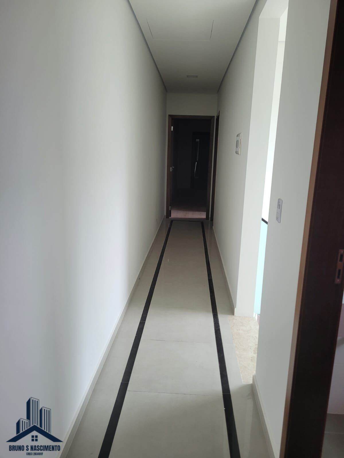 Casa à venda com 3 quartos, 1 suíte, 2 vagas e 109m² no Sítio Boa Vista, Cotia (SP) — foto 10 de 23