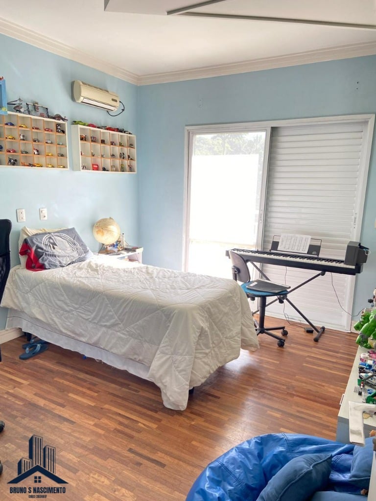 Casa à venda com 3 quartos, 3 suítes, 6 vagas e 340m² no Jardim Passárgada I, Cotia (SP) — foto 17 de 25