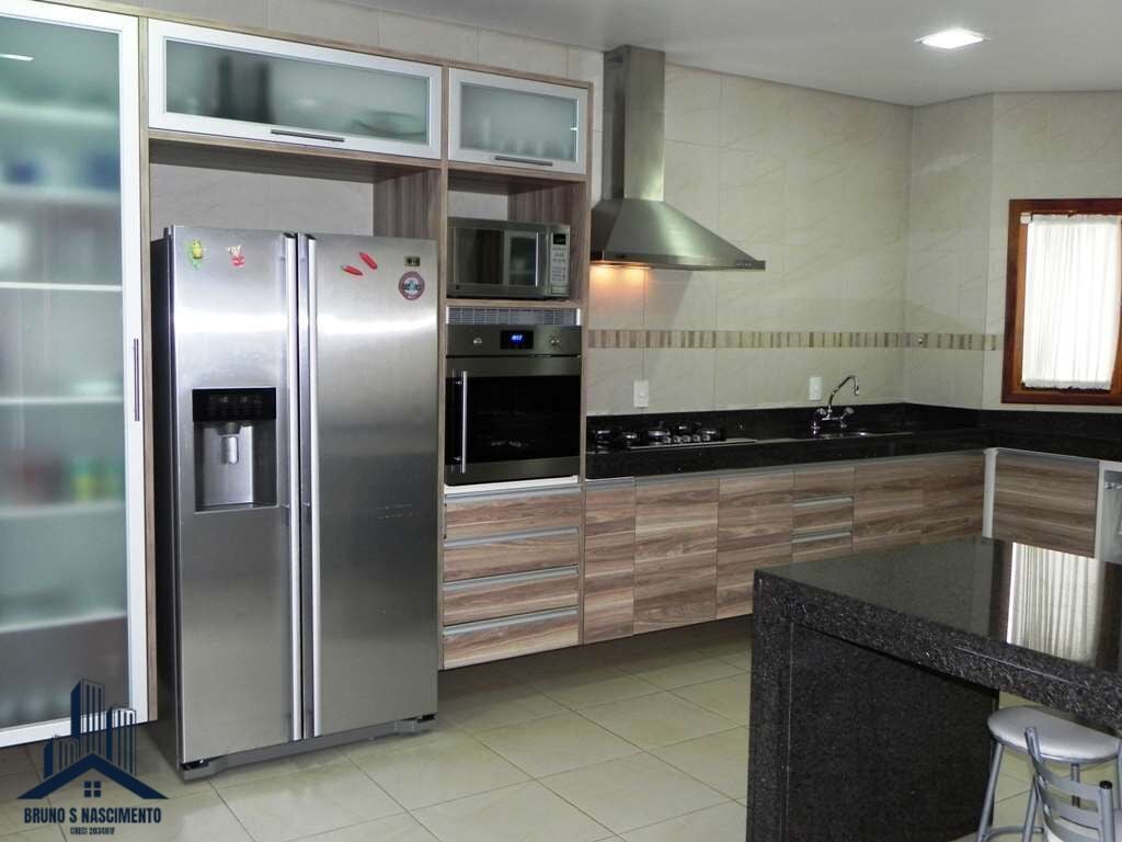 Casa à venda com 5 quartos, 5 suítes, 6 vagas e 890m² no Pousada dos Bandeirantes, Carapicuíba (SP) — foto 21 de 30