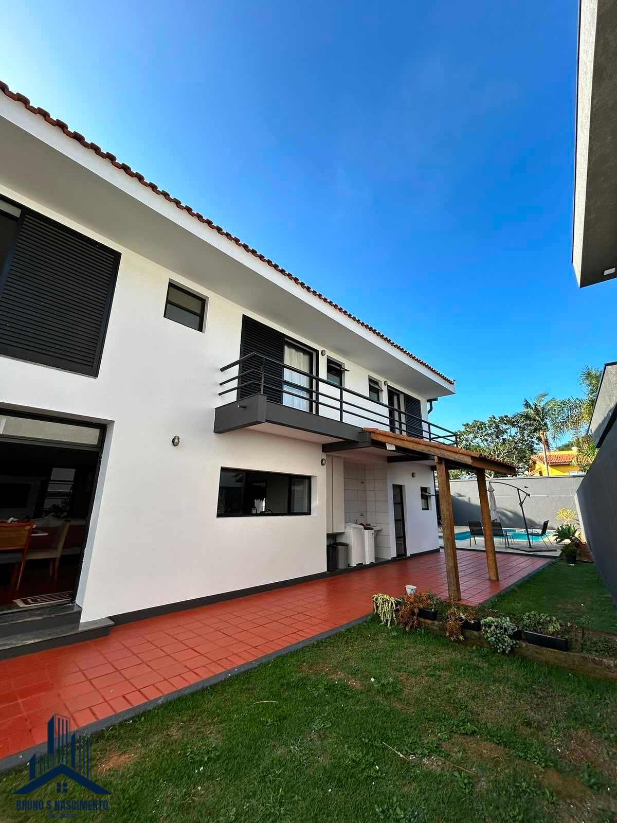 Casa à venda com 4 quartos, 3 suítes, 4 vagas e 300m² no Centro, Vargem Grande Paulista (SP) — foto 4 de 30