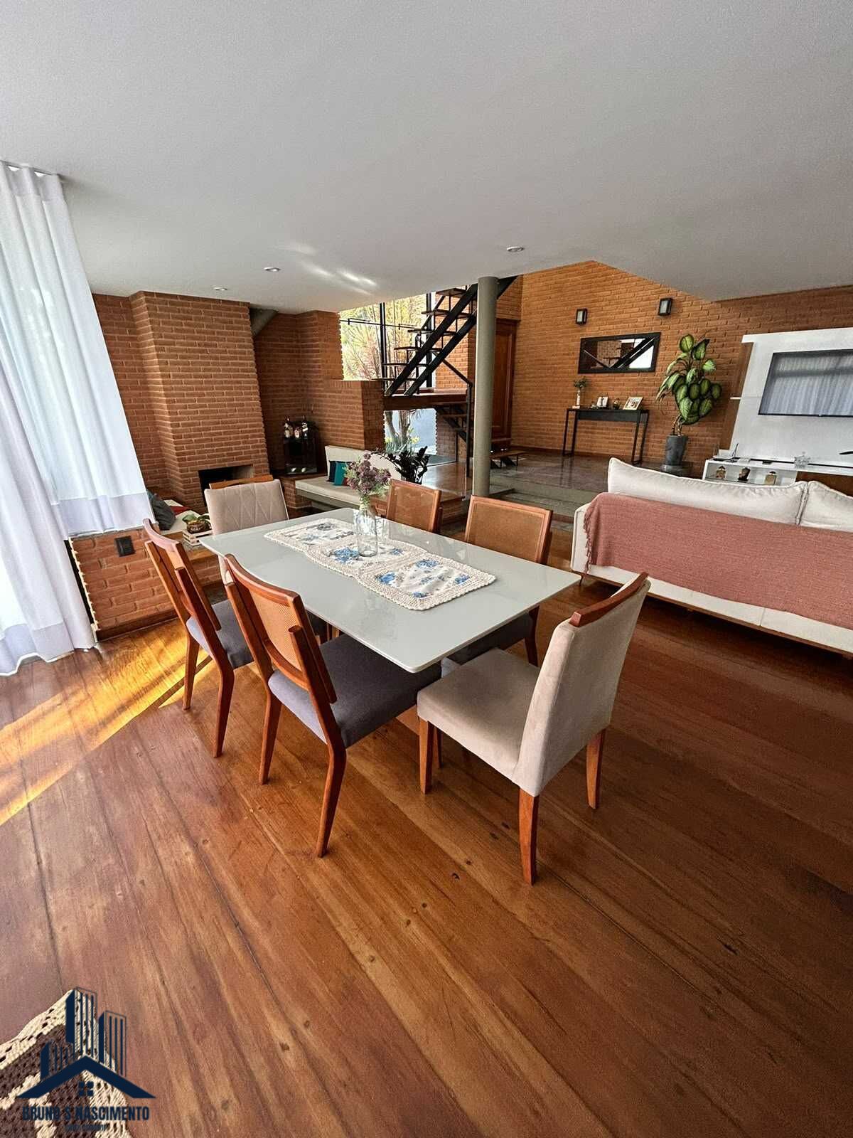 Casa à venda com 4 quartos, 3 suítes, 4 vagas e 300m² no Centro, Vargem Grande Paulista (SP) — foto 25 de 30
