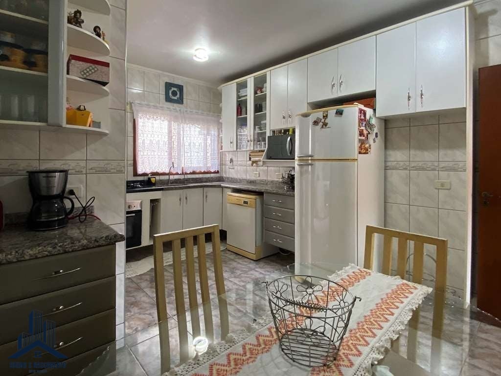 Casa à venda com 3 quartos, 1 suíte, 6 vagas e 361m² no Granja Viana II, Cotia (SP) — foto 11 de 30